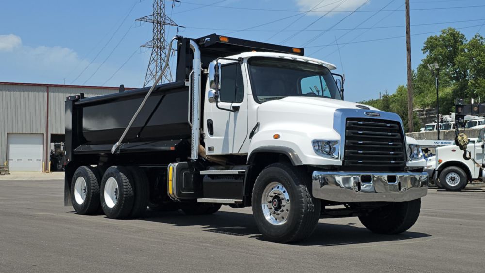2020 Freightliner 114SD 6x4 2025 Load King 16 Ft. Dump Truck