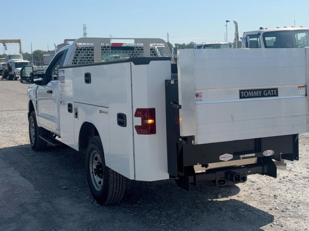 2026 Ford F250 4x4 Service Truck