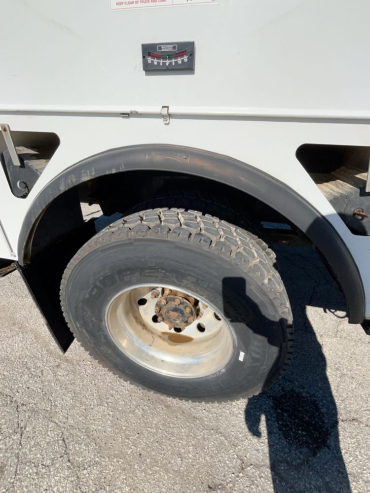 2019 Freightliner M2106 4x4 Terex C4047 Digger Derrick