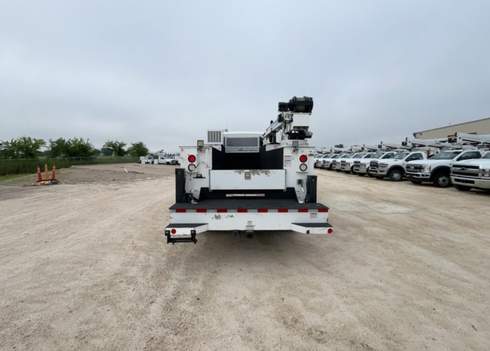 2018 Freightliner M2106 4x2 Load King Voyager II Service Truck With Crane