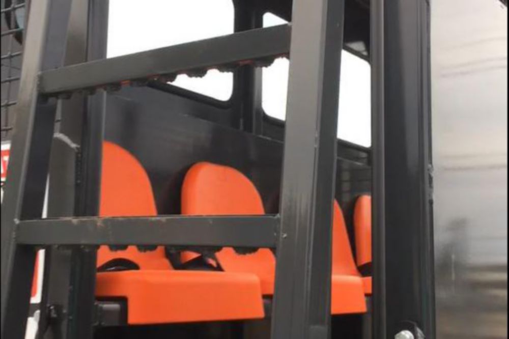 4-Passenger Track Personnel Carrier Attachment