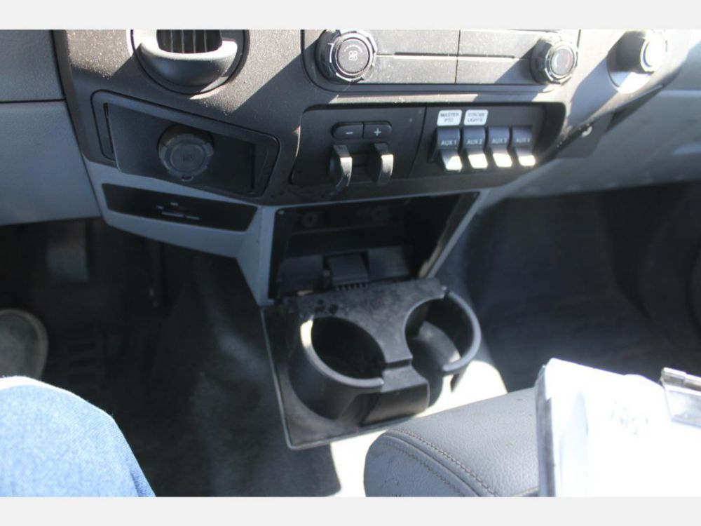 2016 Ford F-550 4x2 Terex LT-40 Bucket Truck