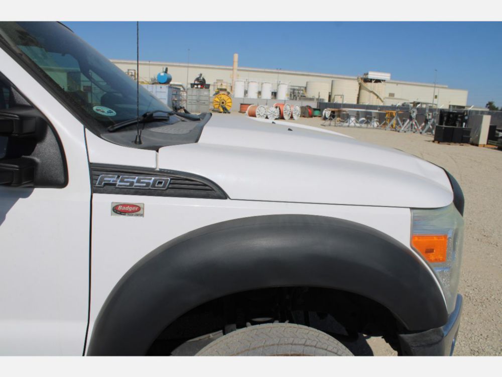 2016 Ford F-550 4x2 Terex LT-40 Bucket Truck