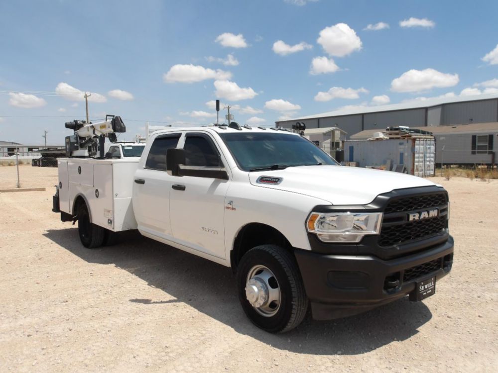 2022 Dodge Ram 3500 Crew Cab Palfinger PSC 3216 Service Truck