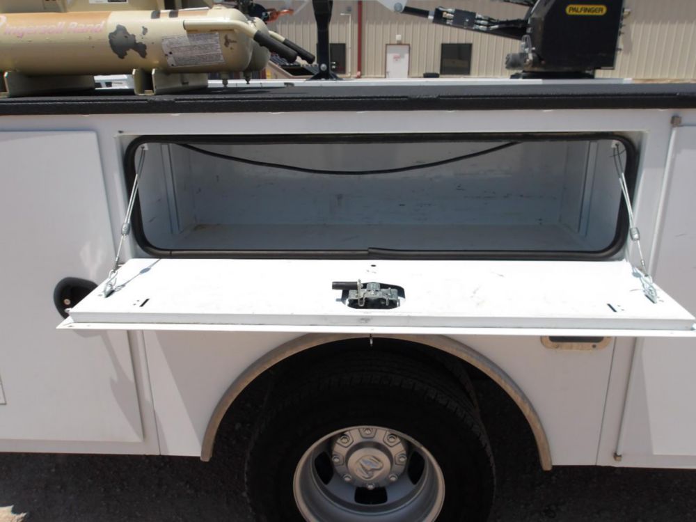 2022 Dodge Ram 3500 Crew Cab Palfinger PSC 3216 Service Truck