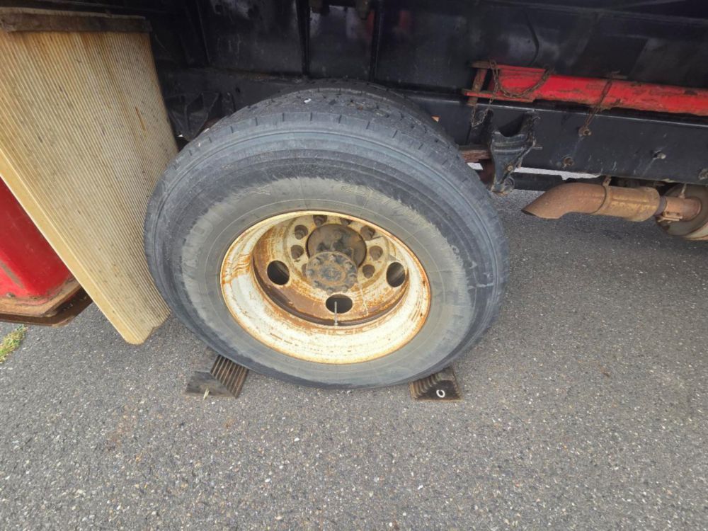 2015 Ford F-750 4x2 Elliott L-60R "Rail Gear Equipped" Aerial Truck