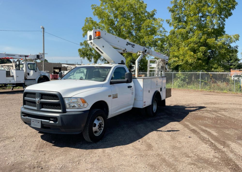 2018 Dodge Ram 3500 4x2 DUR-A-LIFT DTS-29 Bucket Truck