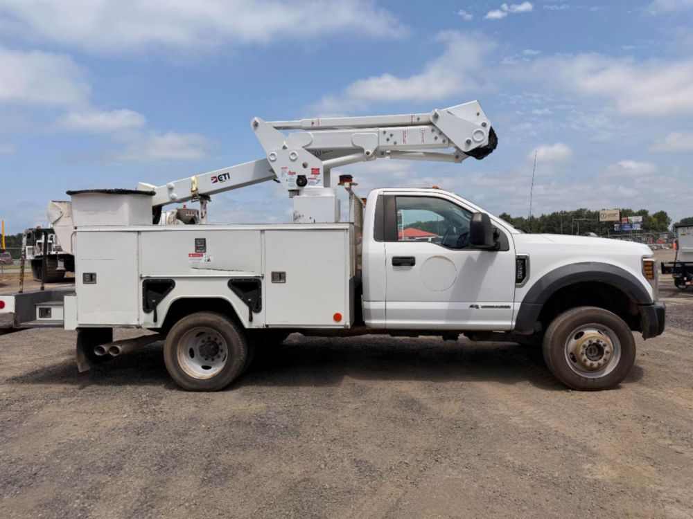 2019 Ford F-550 4x4 ETI ETC-37IH Bucket Truck