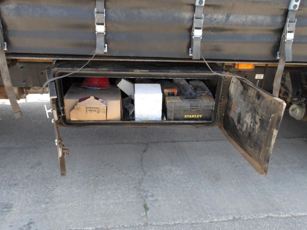 2014 Kenworth T-370 Curtain Side Box Truck