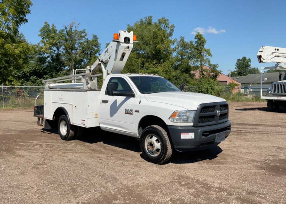 2018 Dodge Ram 3500 4x2 DUR-A-LIFT DTS-29 Bucket Truck