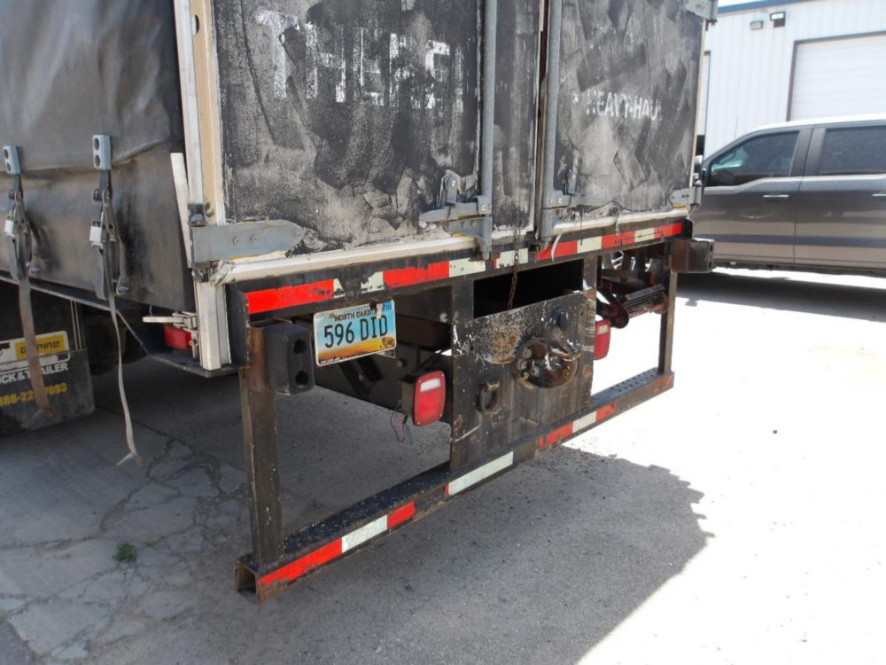 2014 Kenworth T-370 Curtain Side Box Truck