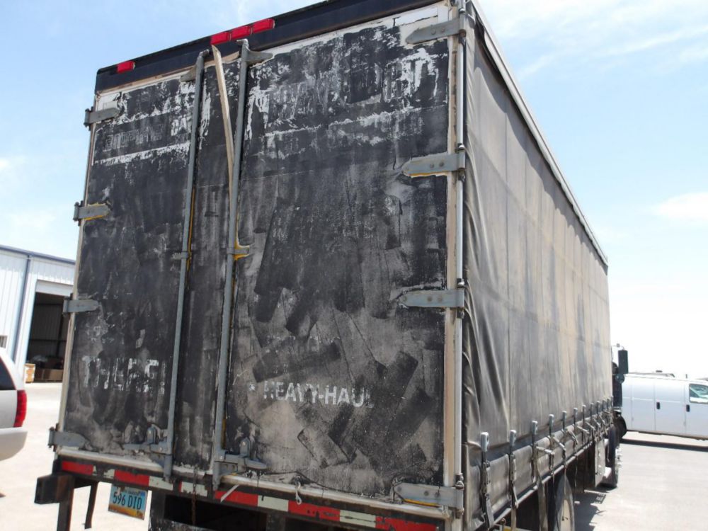 2014 Kenworth T-370 Curtain Side Box Truck