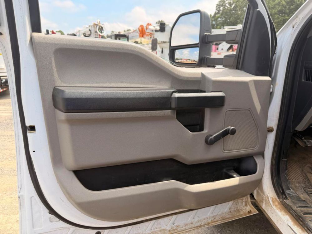 2019 Ford F-550 4x4 ETI ETC-37IH Bucket Truck