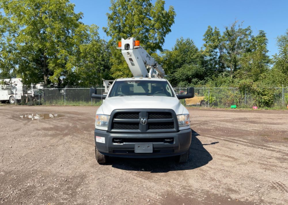2018 Dodge Ram 3500 4x2 DUR-A-LIFT DTS-29 Bucket Truck