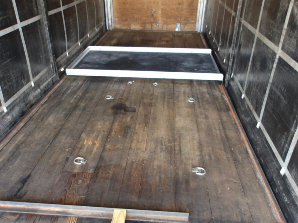 2014 Kenworth T-370 Curtain Side Box Truck