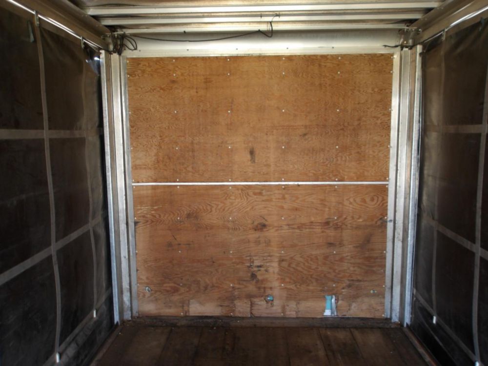 2014 Kenworth T-370 Curtain Side Box Truck