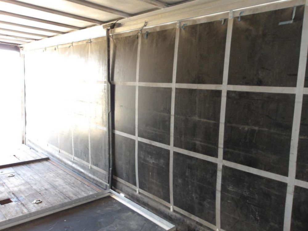 2014 Kenworth T-370 Curtain Side Box Truck