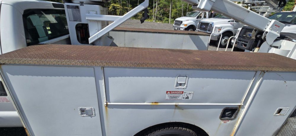 2016 Ford F-550 4x4 "2008" Terex LT-38 Bucket Truck