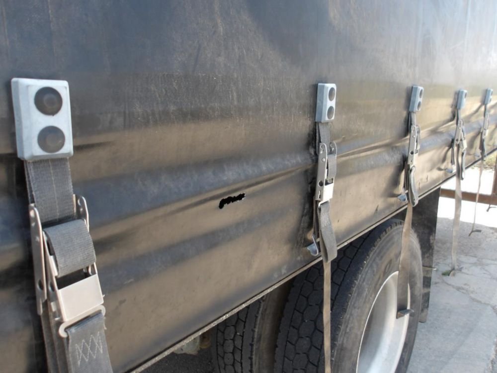 2014 Kenworth T-370 Curtain Side Box Truck