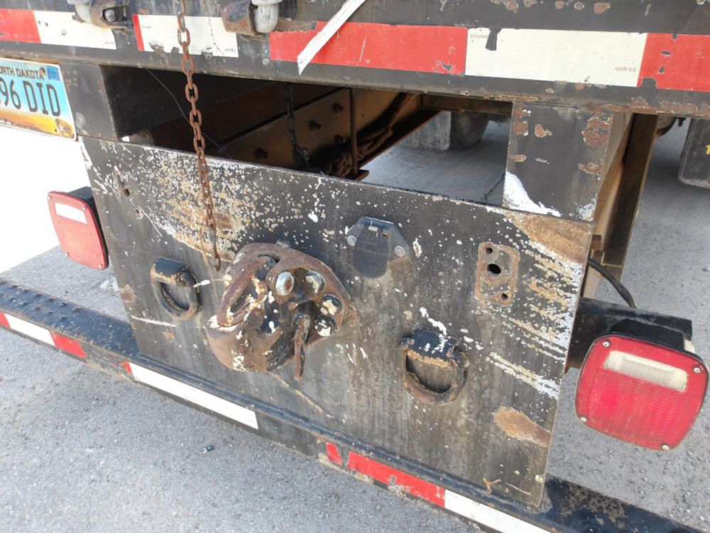 2014 Kenworth T-370 Curtain Side Box Truck