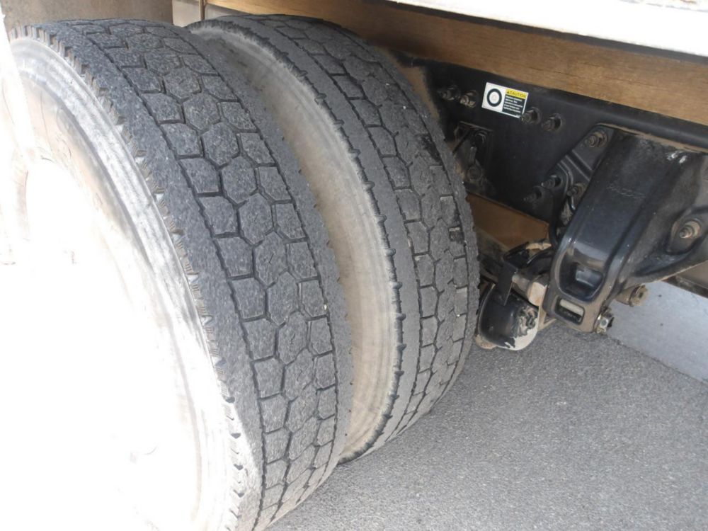2014 Kenworth T-370 Curtain Side Box Truck