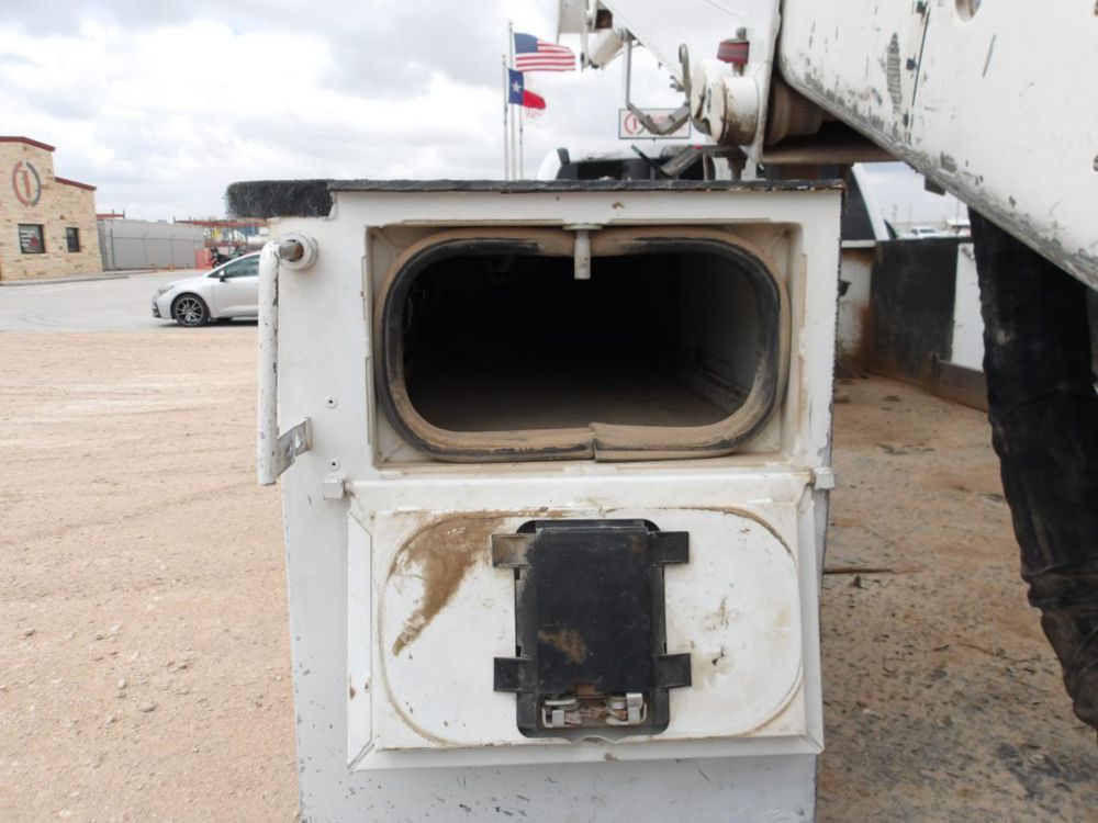 2019 Ford F-550 4x4 Terex LTM-40 Material Handler Bucket Truck