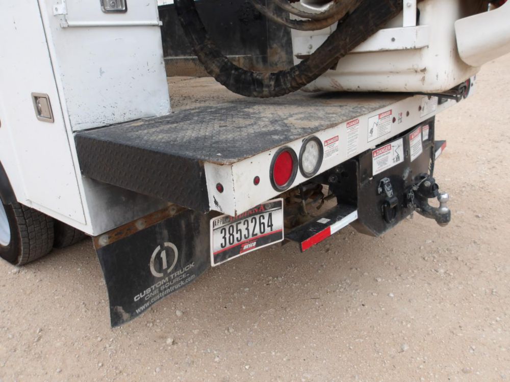 2019 Ford F-550 4x4 Terex LTM-40 Material Handler Bucket Truck