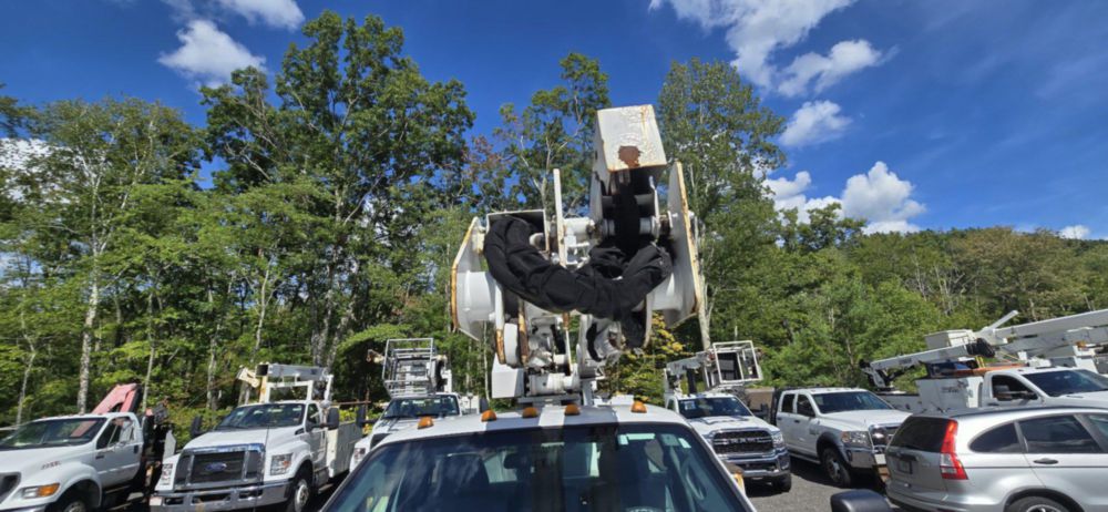 2016 Ford F-550 4x4 "2008" Terex LT-38 Bucket Truck