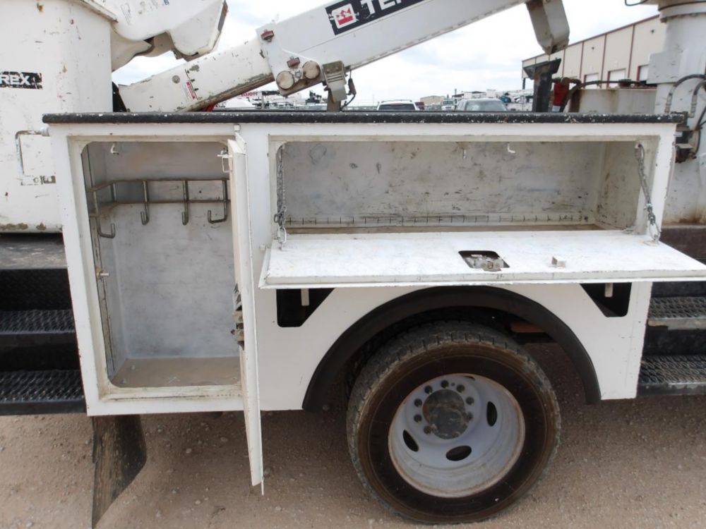 2019 Ford F-550 4x4 Terex LTM-40 Material Handler Bucket Truck