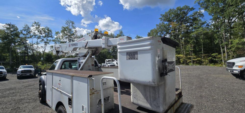 2016 Ford F-550 4x4 "2008" Terex LT-38 Bucket Truck
