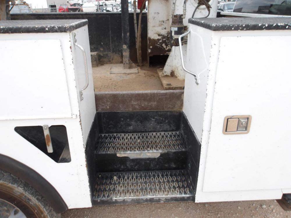 2019 Ford F-550 4x4 Terex LTM-40 Material Handler Bucket Truck