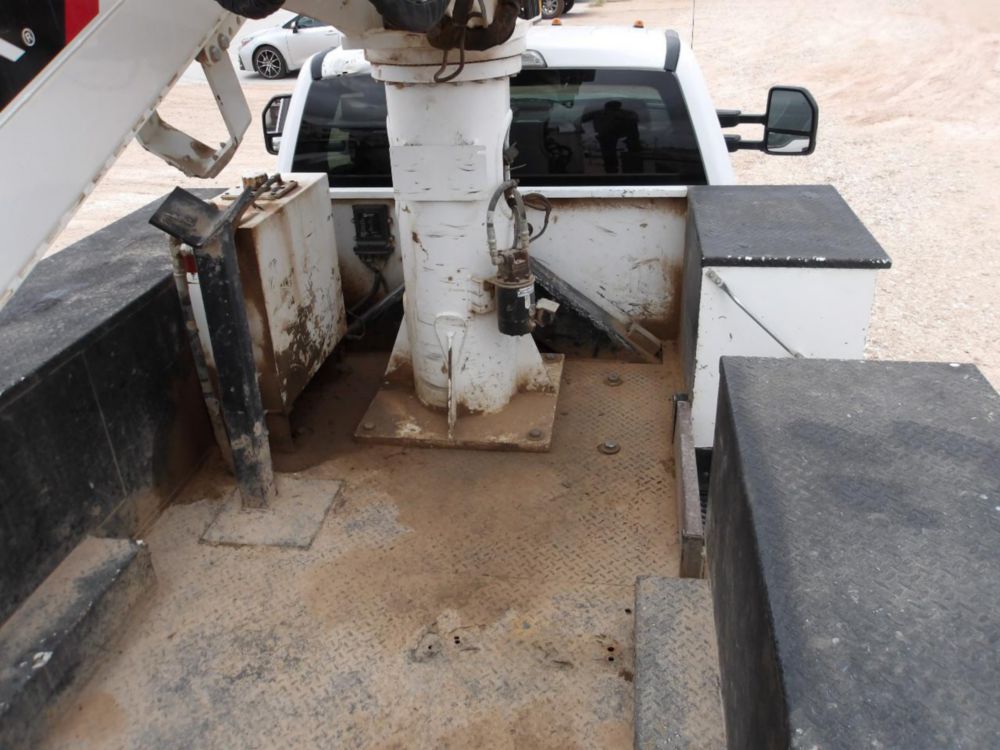 2019 Ford F-550 4x4 Terex LTM-40 Material Handler Bucket Truck