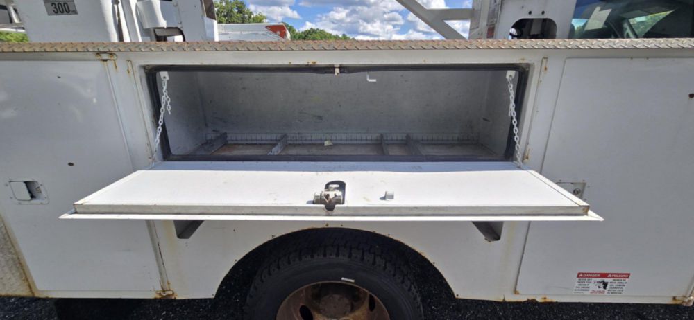 2016 Ford F-550 4x4 "2008" Terex LT-38 Bucket Truck