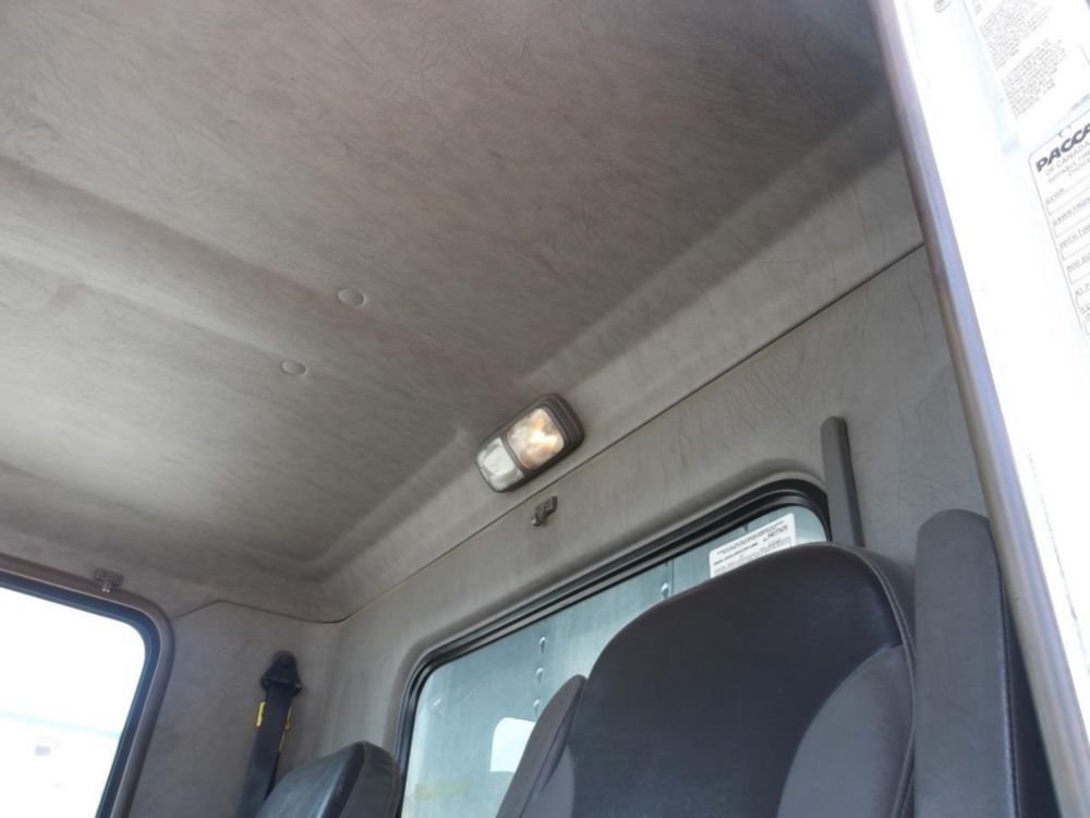 2014 Kenworth T-370 Curtain Side Box Truck