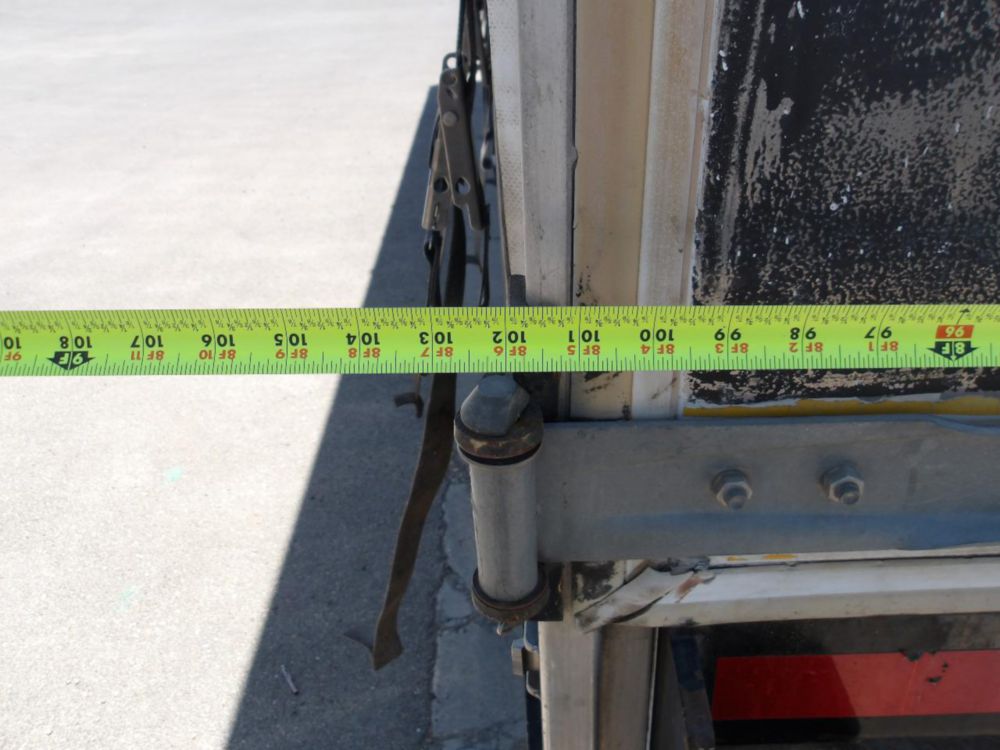 2014 Kenworth T-370 Curtain Side Box Truck