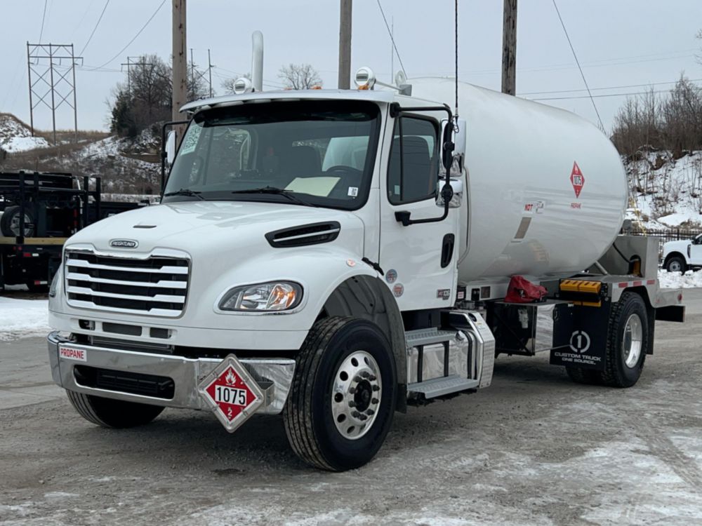 TRIARC 3200/80 Other Product on 2026 Freightliner M2106 4x2