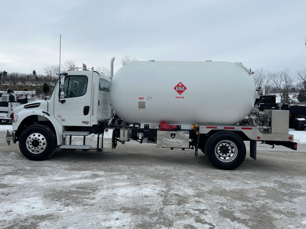 TRIARC 3200/80 Other Product on 2026 Freightliner M2106 4x2