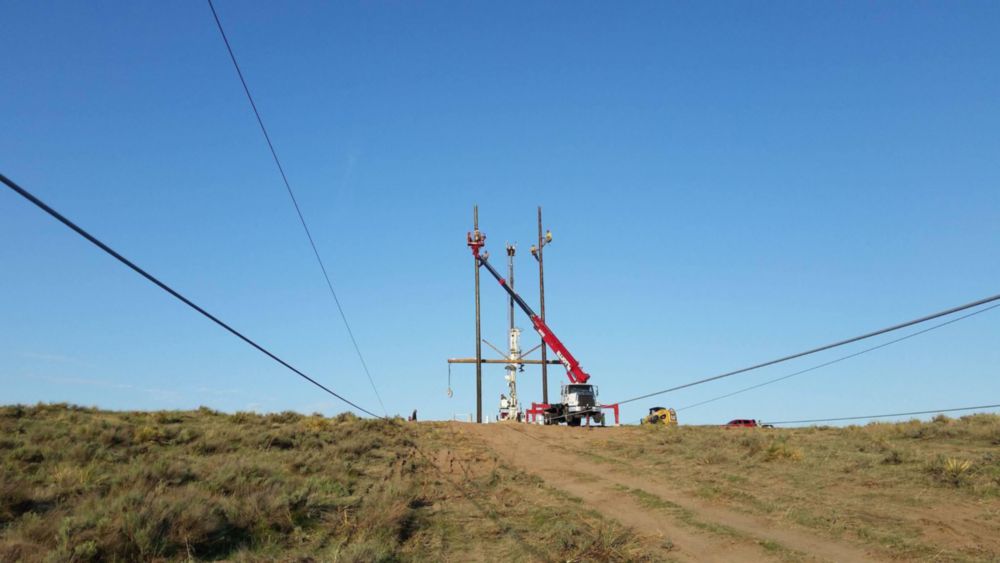 117 ft Non Insulated AWD Hi-Rail Aerial