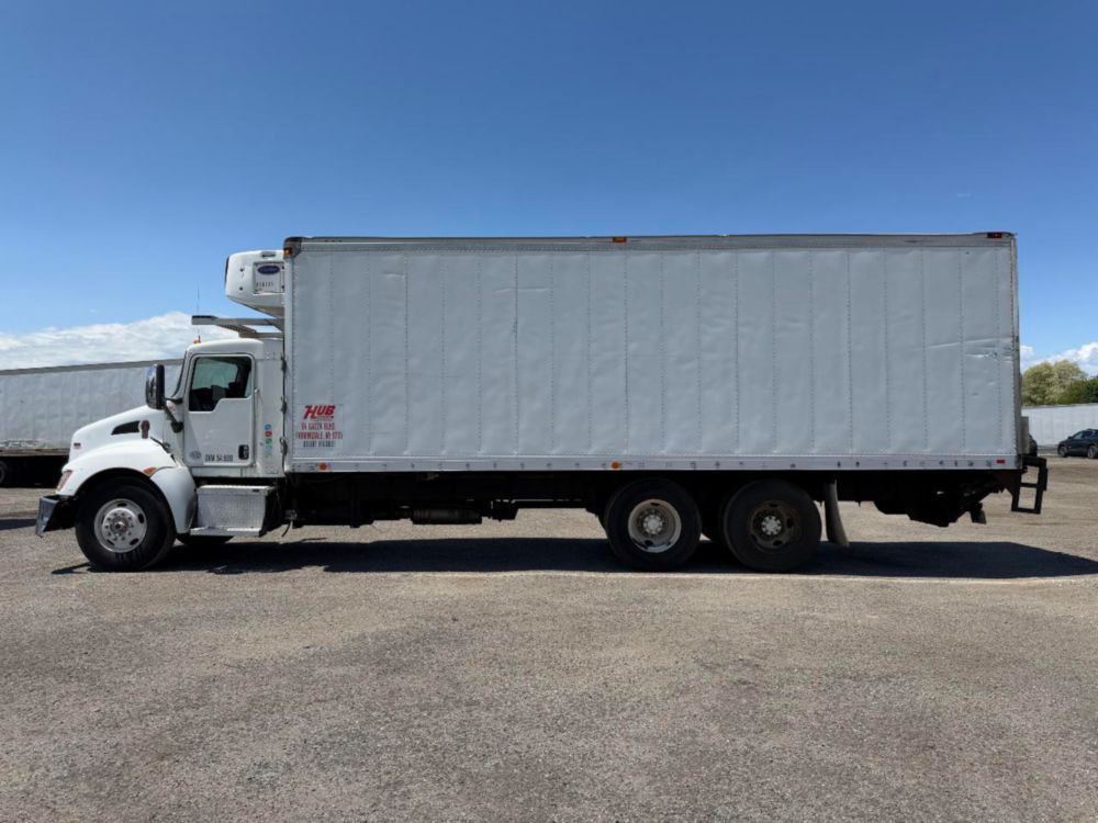 2016 Kenworth T-300 Tandem Axle Reefer Truck