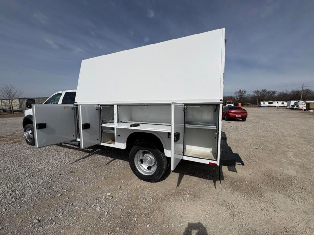 "Almost New" 2024 Dodge Ram 4x4 Crew Cab 5500 Knapheide KUV Service Truck