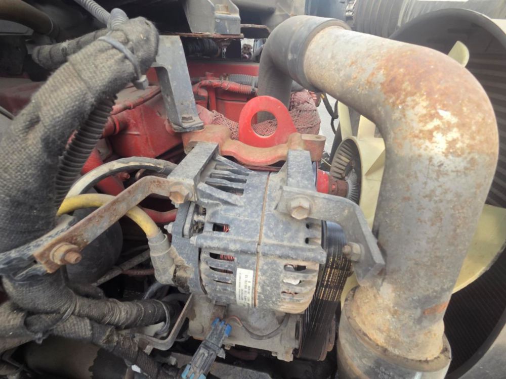 2015 Ford F-750 4x2 Elliott L-60R "Rail Gear Equipped" Aerial Truck
