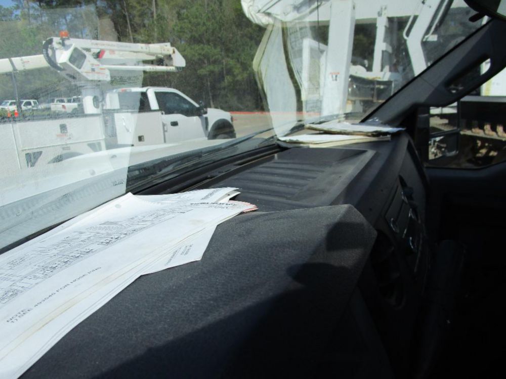 2015 FORD F250 service truck