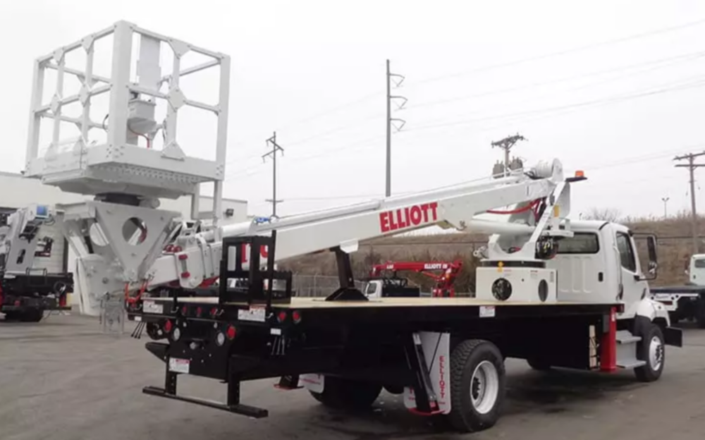 75 ft Insulated Hi-Rail Aerial