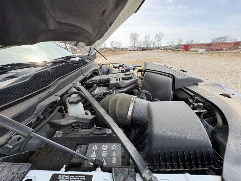 "Almost New" 2024 Dodge Ram 4x4 Crew Cab 5500 Knapheide KUV Service Truck