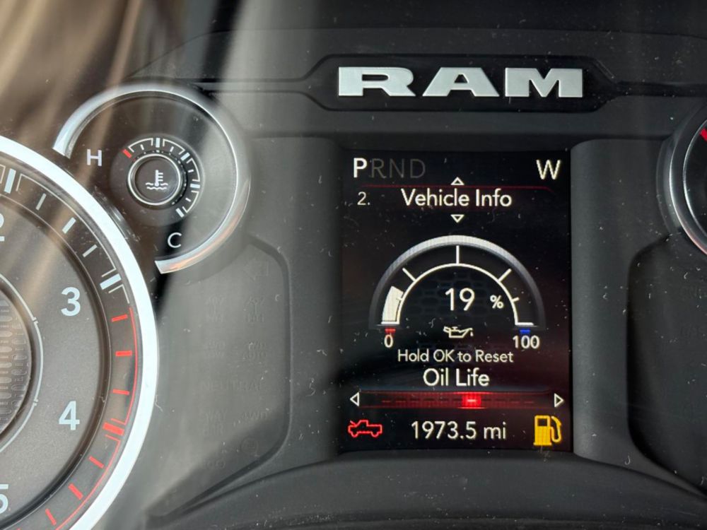 "Almost New" 2024 Dodge Ram 4x4 Crew Cab 5500 Knapheide KUV Service Truck