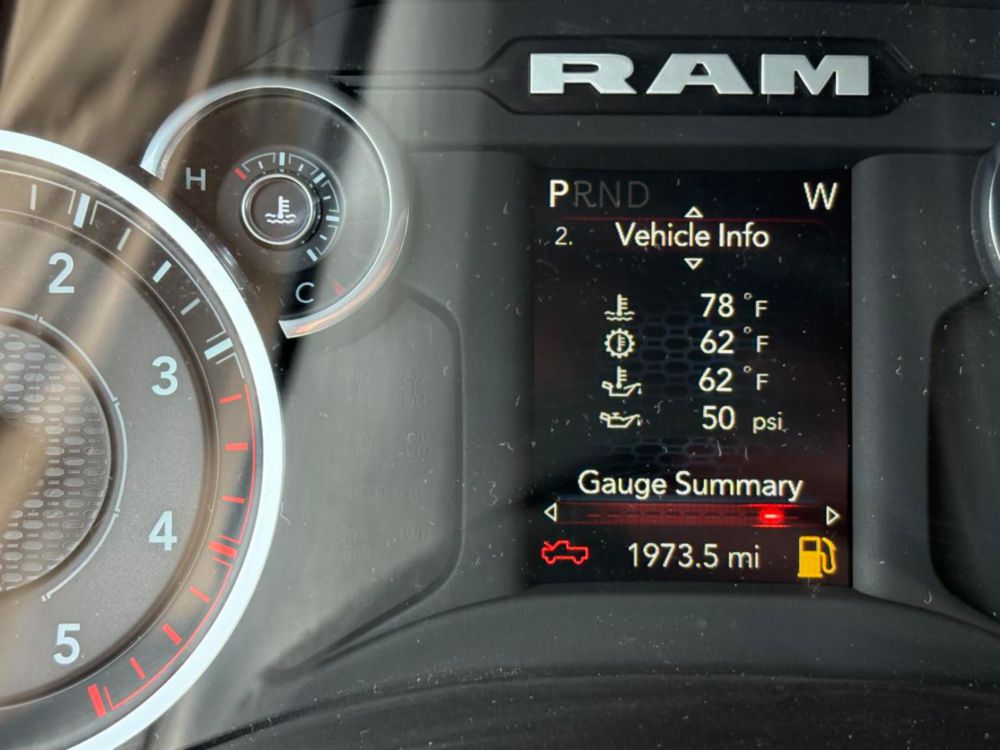 "Almost New" 2024 Dodge Ram 4x4 Crew Cab 5500 Knapheide KUV Service Truck