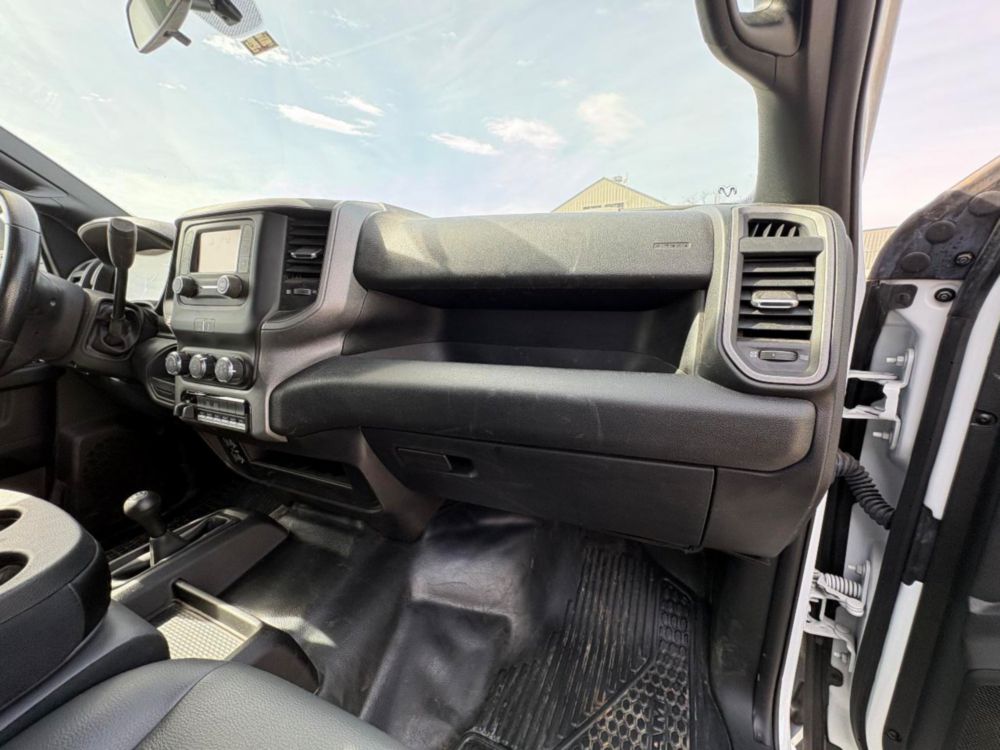 "Almost New" 2024 Dodge Ram 4x4 Crew Cab 5500 Knapheide KUV Service Truck