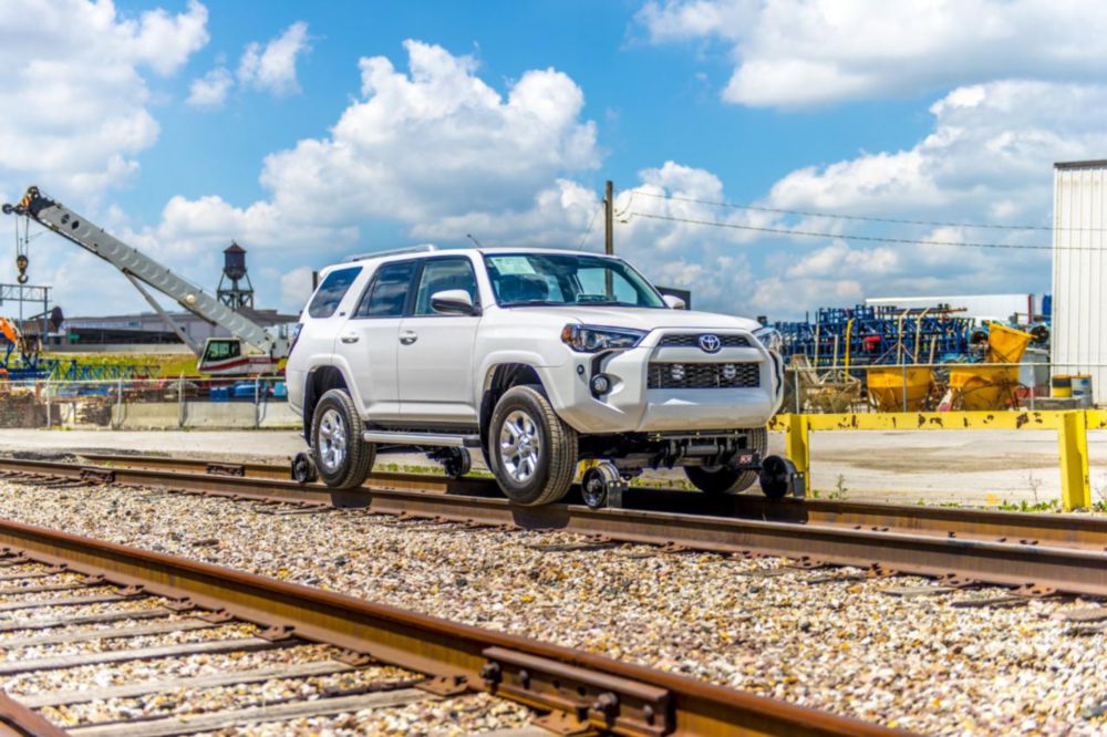 Hi-Rail SUV