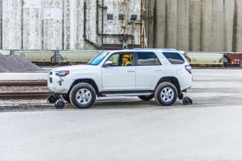 Hi-Rail SUV