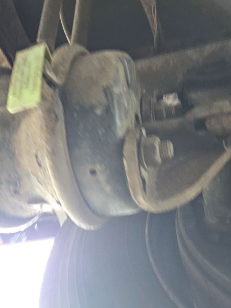 2015 Ford F-750 4x2 Elliott L-60R "Rail Gear Equipped" Aerial Truck